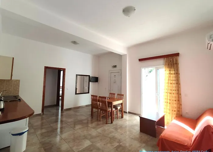 Panorama Apartments